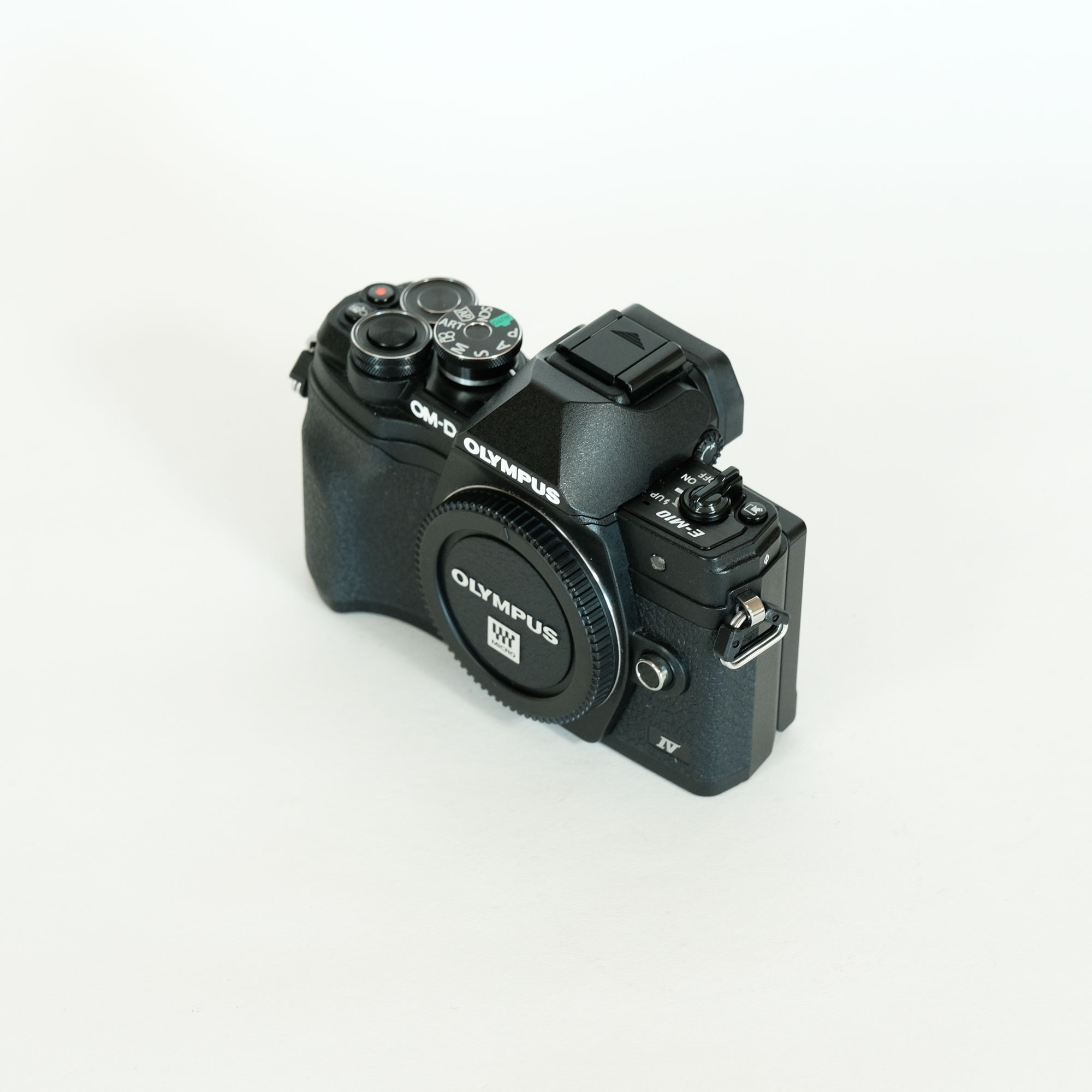 OLYMPUS OM-D E-M10 Mark IVを徹底解説。作例からおすすめレンズまで