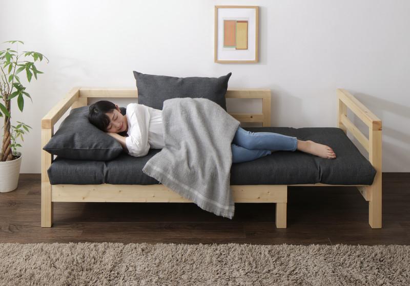 ワンルームに最適！伸長式すのこソファーベッド セミシングル｜ハレノワ