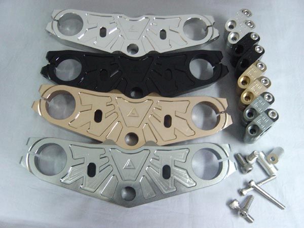 カワサキ ZZR1100/ZX-11 トップブリッジを探す(1) | バイクパーツ通販