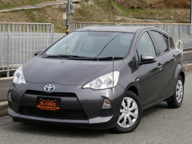 トヨタ アクア 大阪府の中古車 | 中古車情報・中古車検索なら【車選び