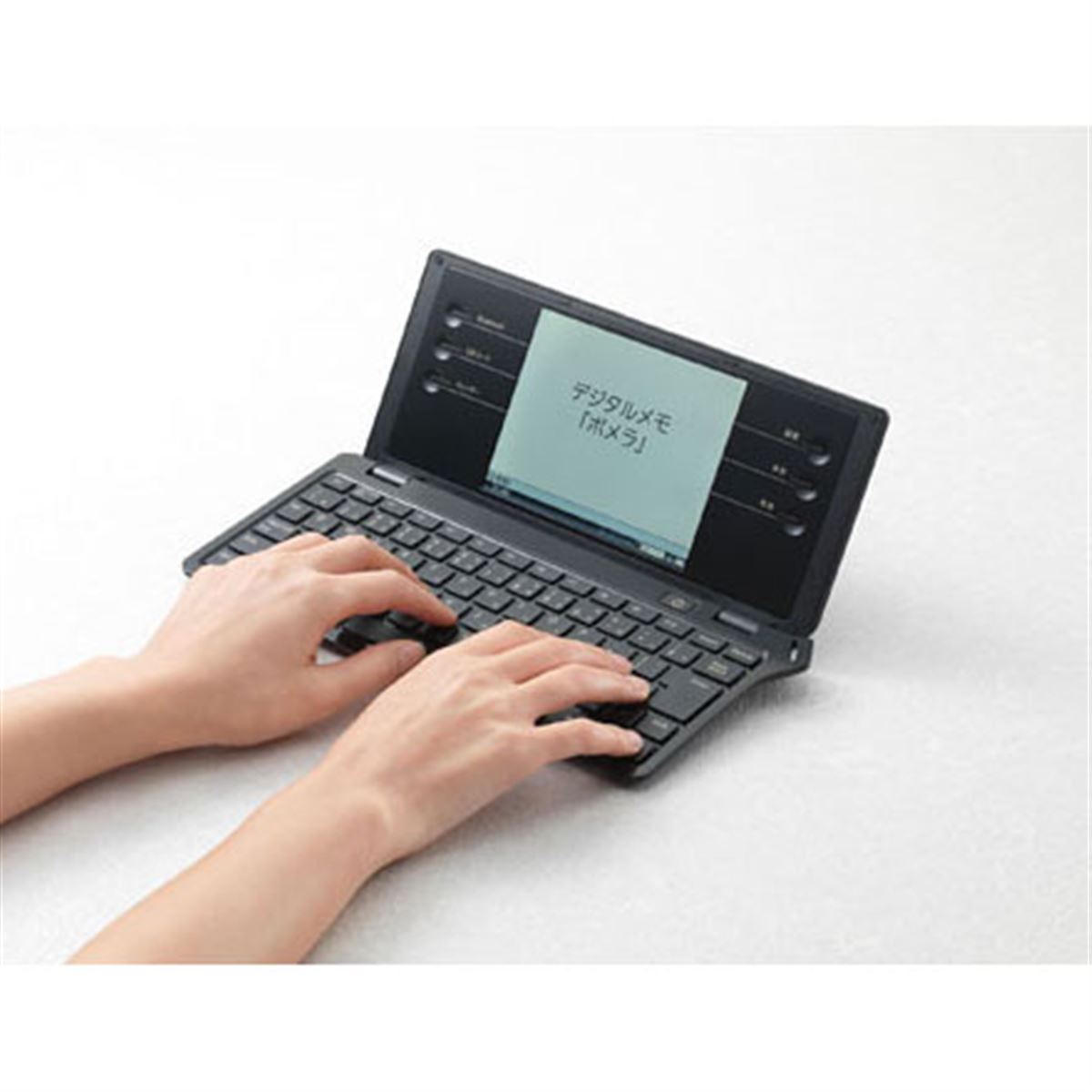 キングジム、Bluetoothや電子辞書機能塔載のポメラ最上位機種 - 価格.com