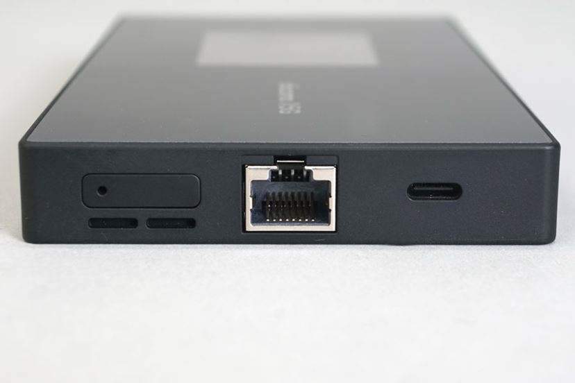 現時点で最強の5G対応モバイルWi-Fiルーター「Wi-Fi STATION SH-52A