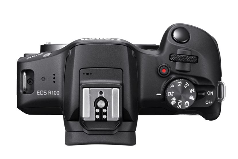 キヤノン「EOS Rシリーズ」に最小・最軽量の“末っ子”「EOS R100」が
