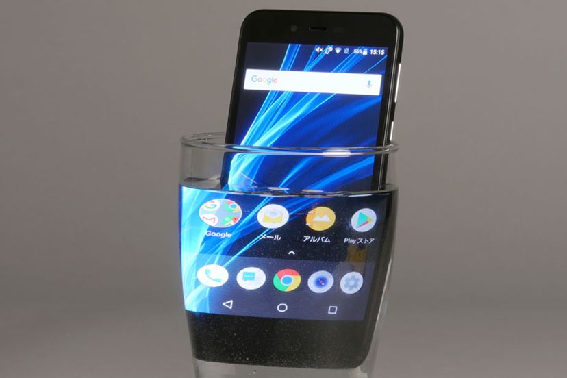 SIMフリーで躍進するシャープのスマホ「AQUOS sense lite」レビュー