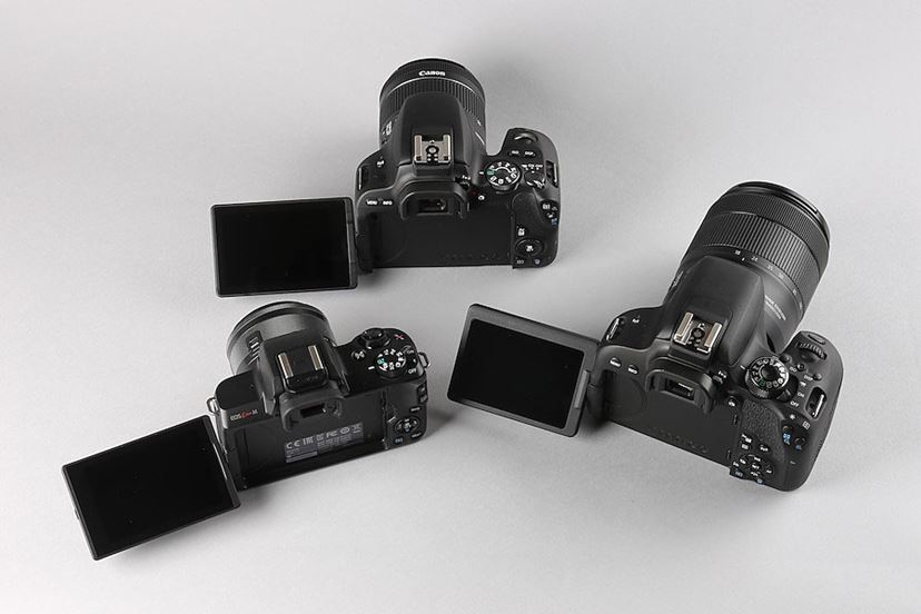 キヤノンのエントリー一眼カメラ「EOS Kiss」シリーズ徹底比較 - 価格