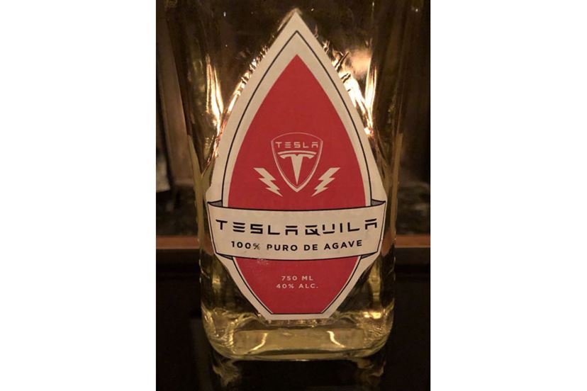 テスラがテキーラを発売へ。自動車メーカー×アルコールの禁断コラボか