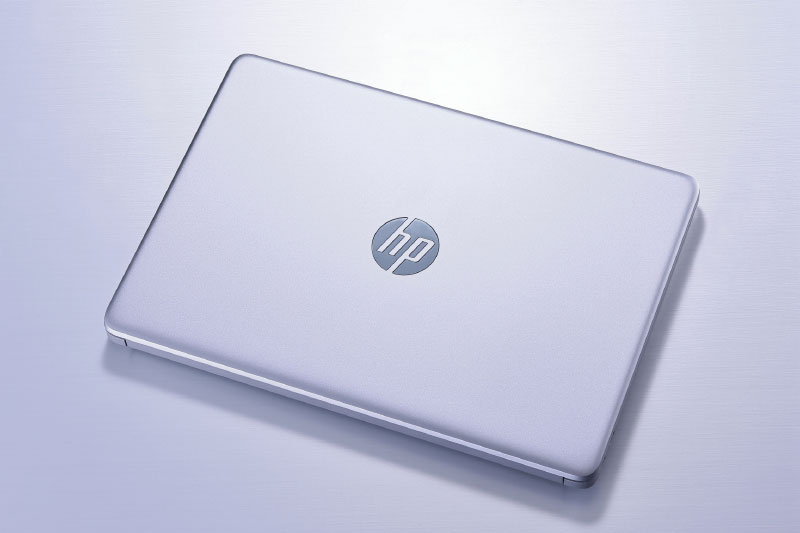 価格.com - [PR企画]ビジネスでもプライベートでもフル活用できる