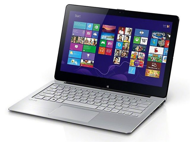 VAIO Fit 13A SVF13N1A1J Core i7/メモリー8GB/SSD256GB/Windows 8 Pro