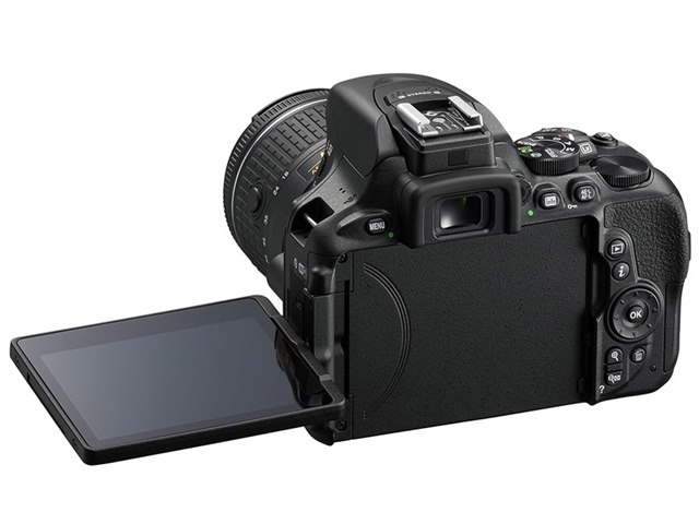 D5600 ダブルズームキットの製品画像 - 価格.com