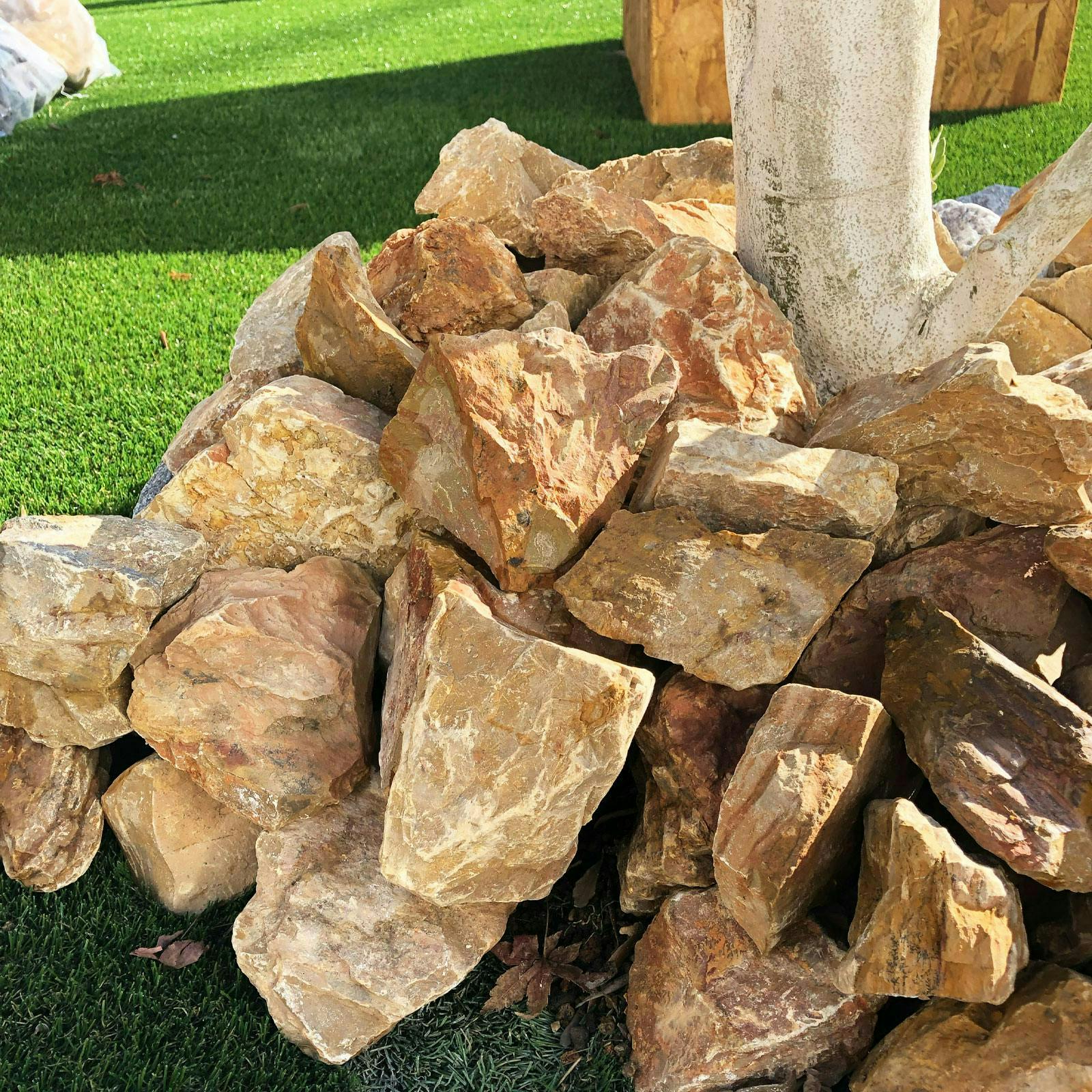 TAIKOH ダークイエローゴロタ 90-120mm 20kg 12〜18個入り 天然大理石