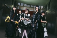 BAND-MAID、新EPから「Present Perfect」のティザーを公開＆〈CDJ 25