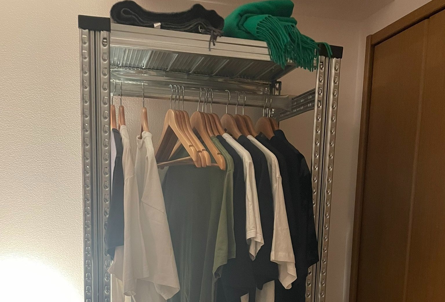 ハンガーラック｜メタルシステム(METALSISTEM)公式通販サイト