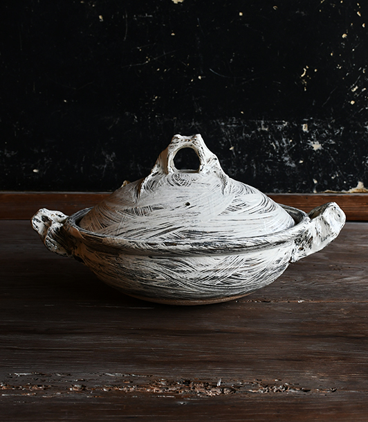 刷毛目 | 稲葉直人 伊賀焼土鍋と器｜三重県伊賀市土鍋作家