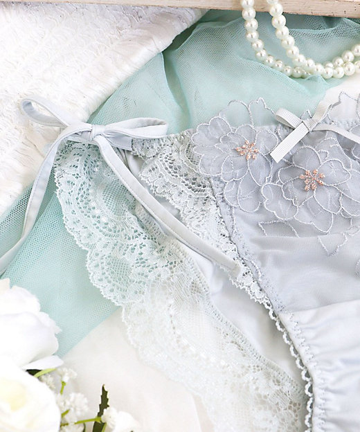 スティーナ リボンショーツ（2002461016） | Risa Magli