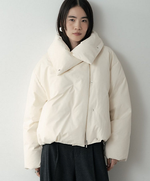 3WAYスタンドカラーショートダウン【凹凸素材