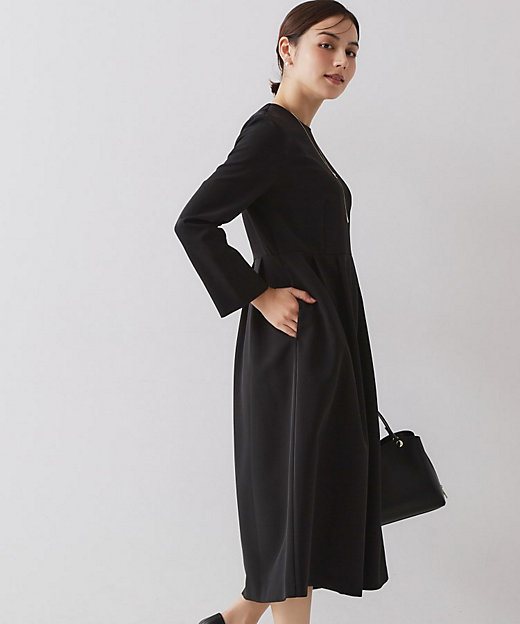 ≪通勤・セレモニー対応≫フィットアンドフレアワンピースダブルクロス