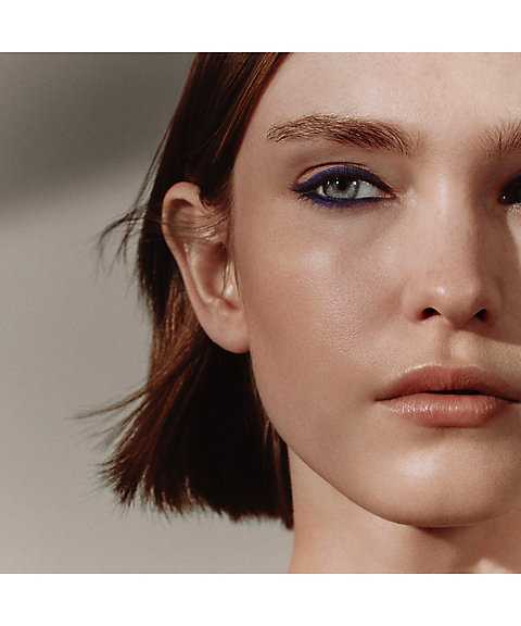 Hermès（Hermès） トレ ドゥ エルメス クレヨン ユー 78 ブルー