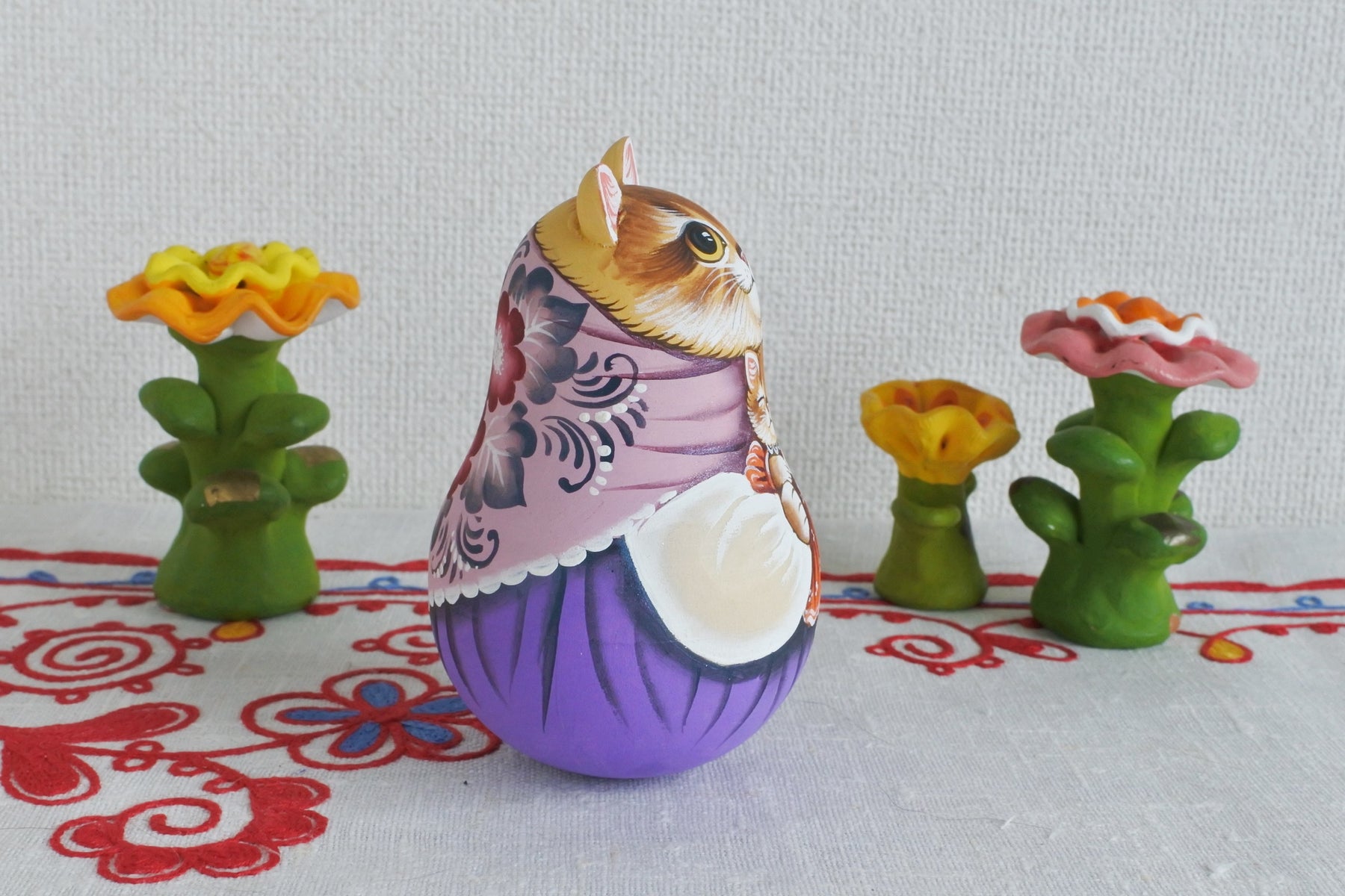 マリア・リューチコワの猫の起き上がりこぼし 茶トラ 作家もの ロシア