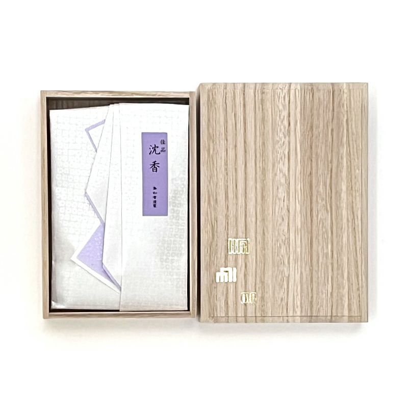 玉初堂 香木 佳品 沈香 刻 30g 桐箱入 | 寺院用仏具・寺院用品専門店