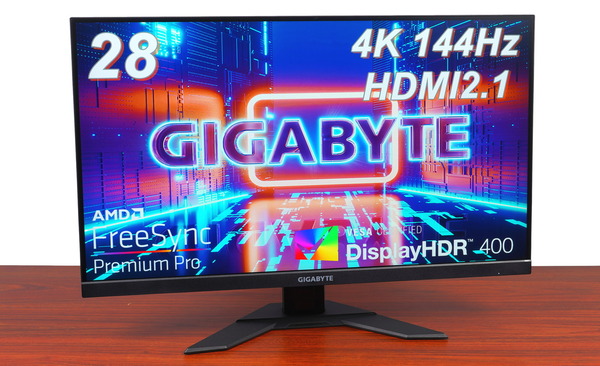 GIGABYTE M28U」をレビュー。PS5/Xbox SX/PC/スマホ全部繋いでも