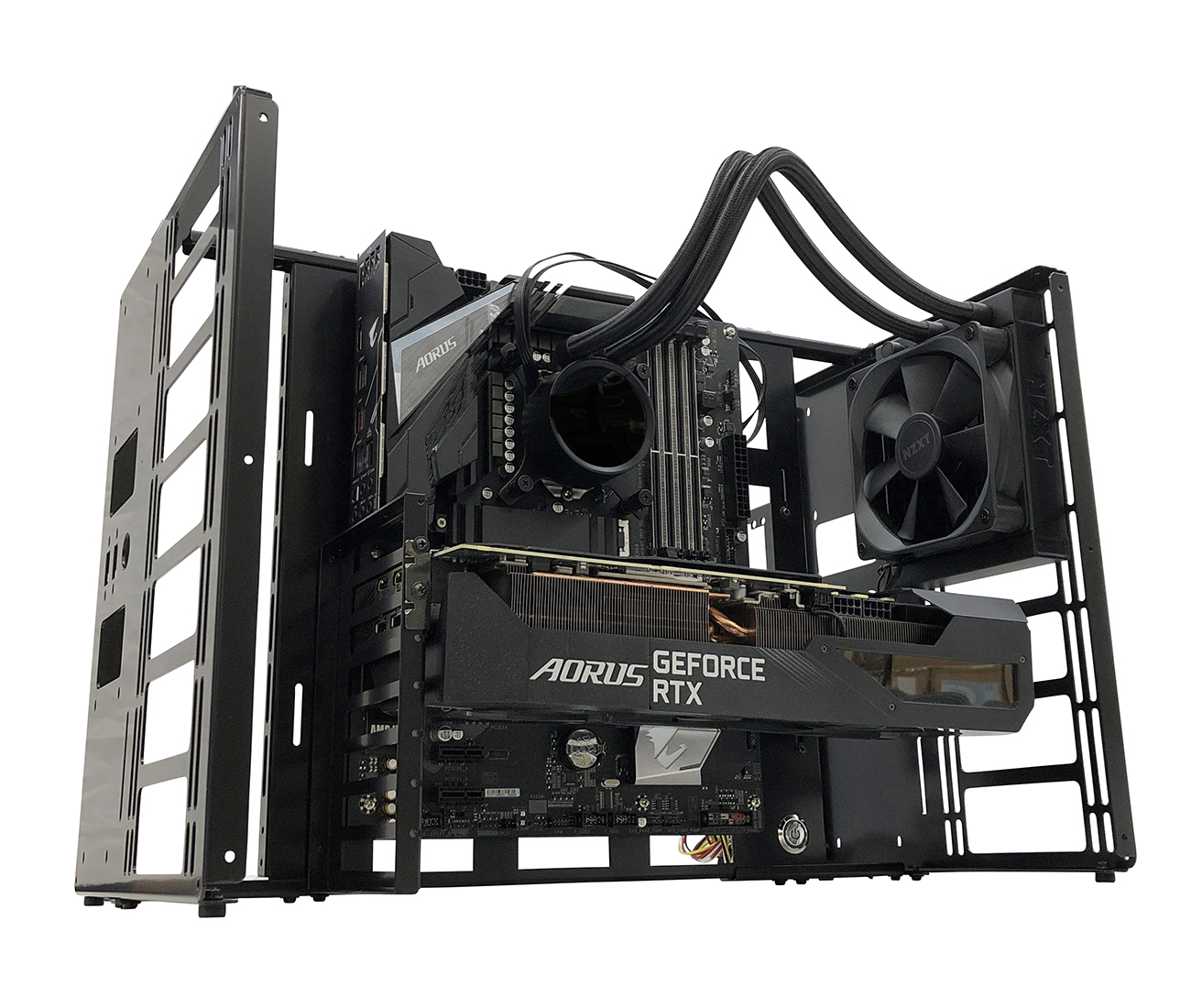 長尾製作所から「3wayオープンフレーム スタック式」が発売 | 自作と