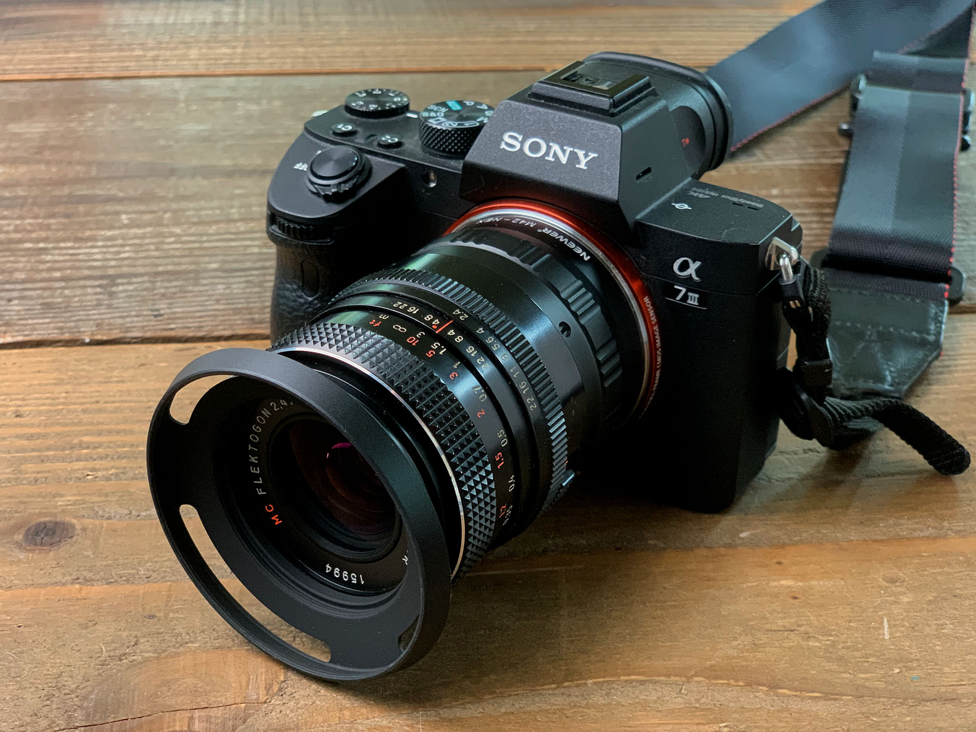 CARL ZEISS JENA DDR FLEKTOGON 35mm F2.4 | jittodesign blog