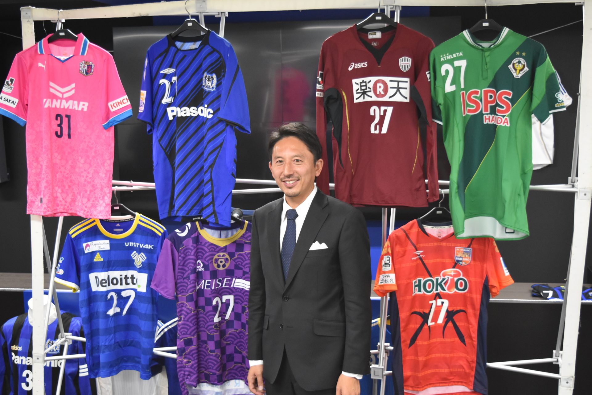 日本サッカー界屈指の頭脳派ボランチ、橋本英郎氏 神戸での挫折と「43