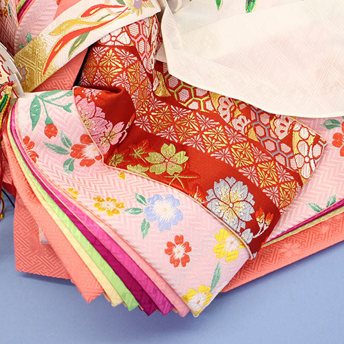 雛人形単品 親王9 九番金襴親王 – 寿鳳人形の東芸