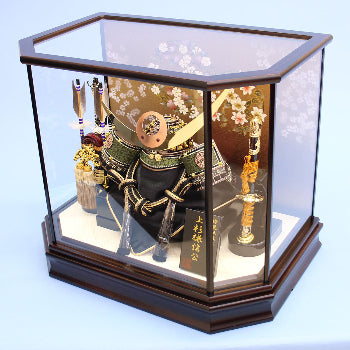 五月人形三段飾りの販売 – 寿鳳人形の東芸