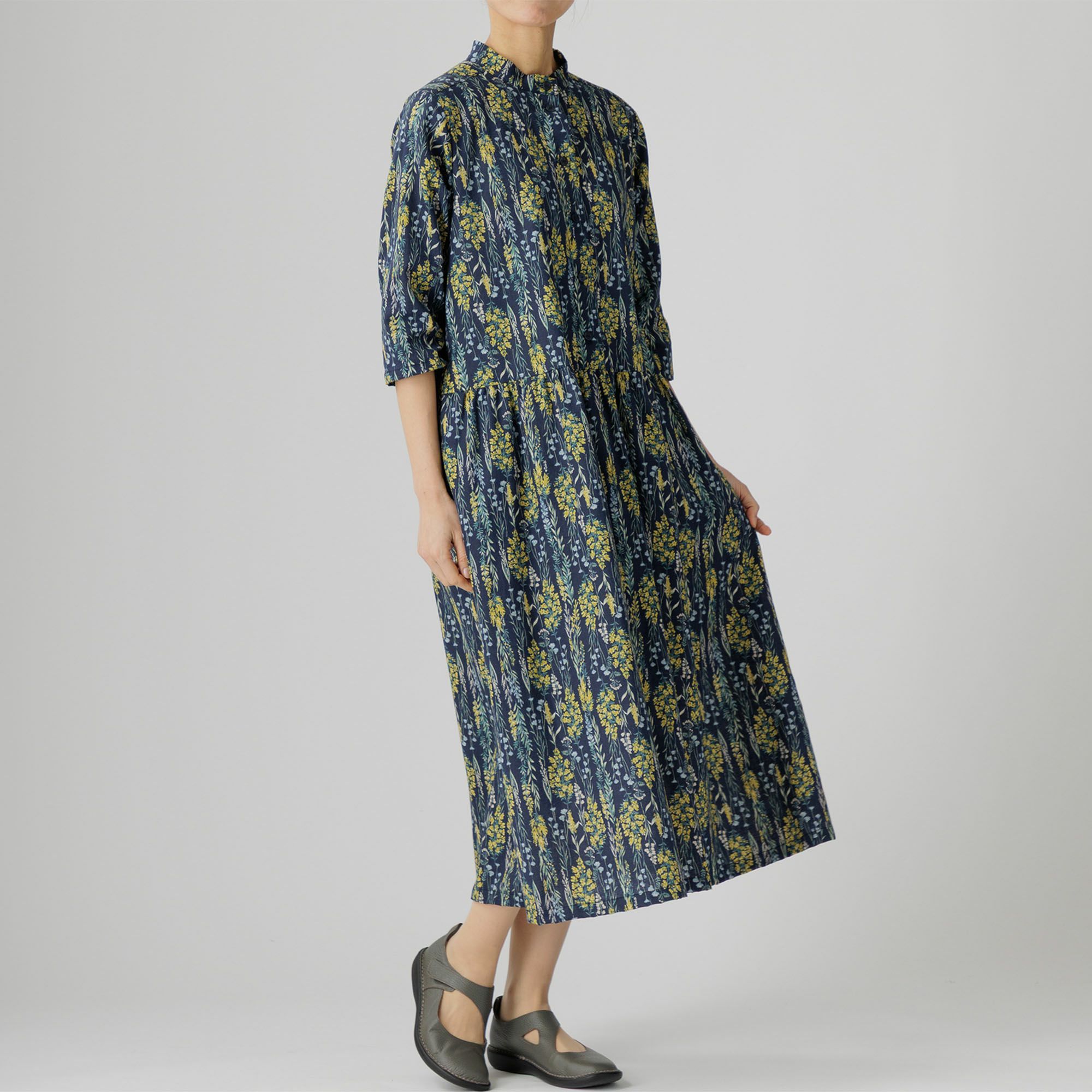 ウエストギャザー花柄ワンピース 633-01 Series | かぐらやONLINE SHOP