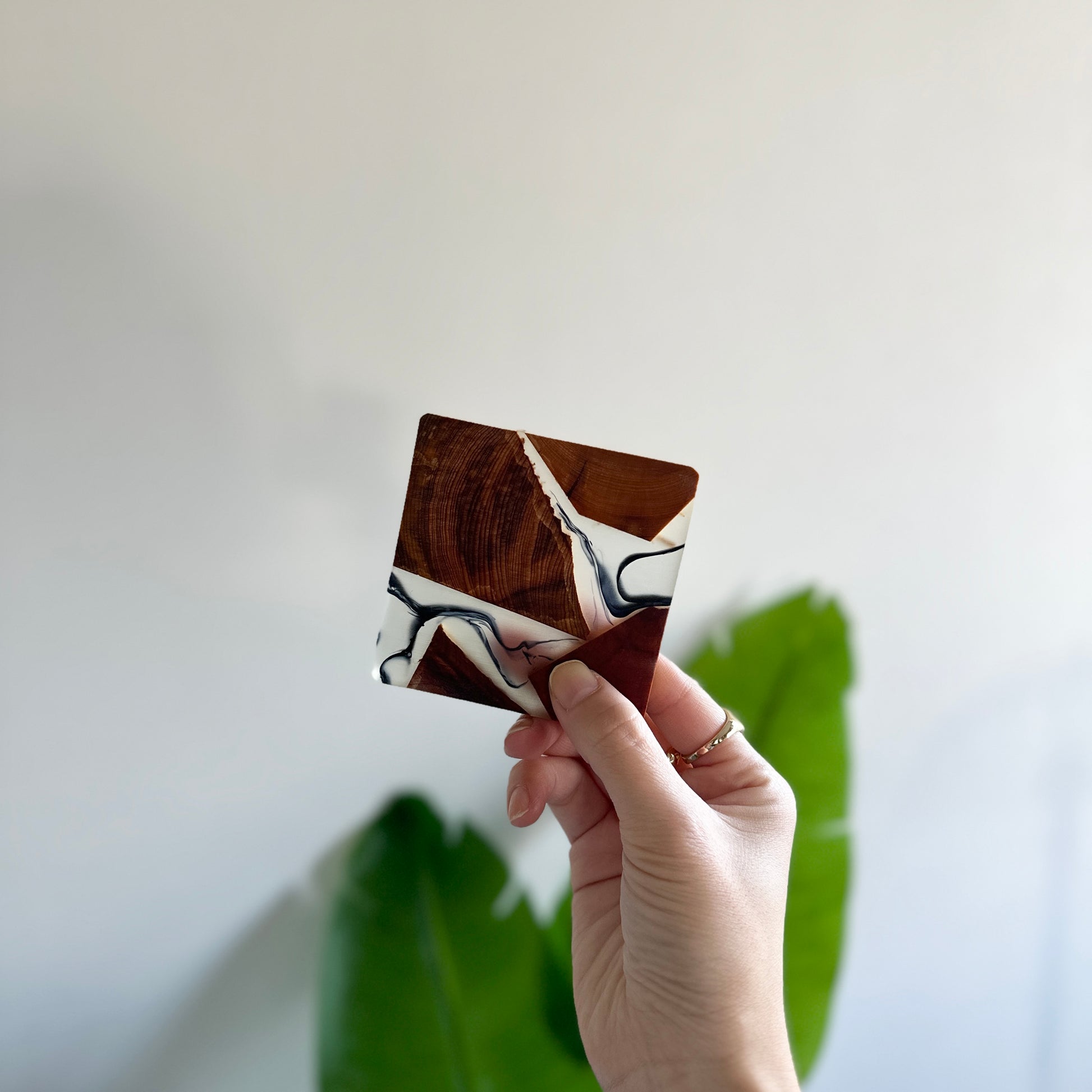 コースター｜マーブルレジンコースター - territory