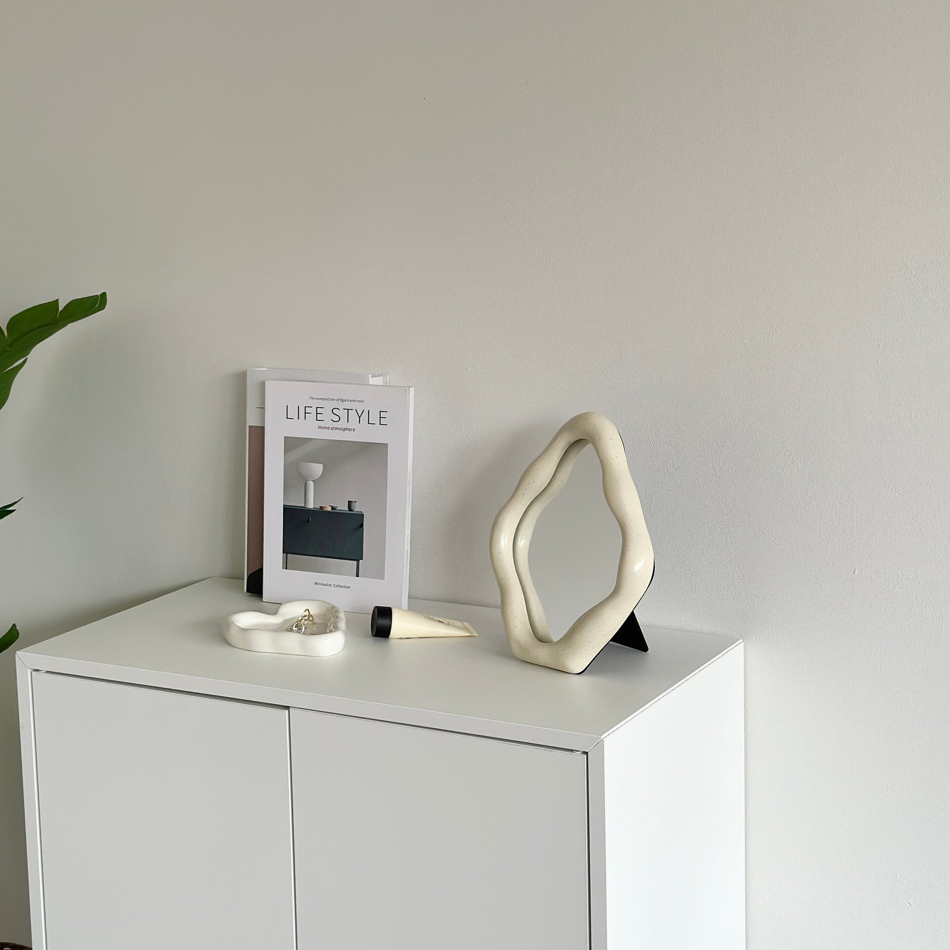 ミラー｜ニュアンスフレームミラー - territory