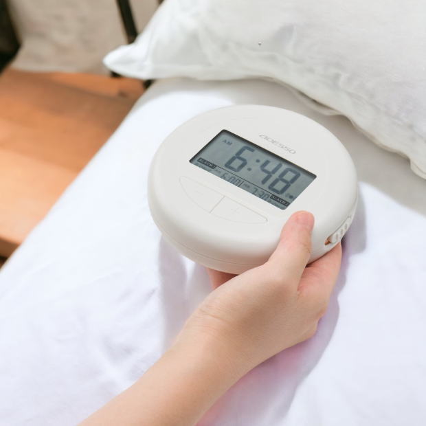 アデッソ_ブルブル・クラッシュ2 振動アラームクロック_BB-01