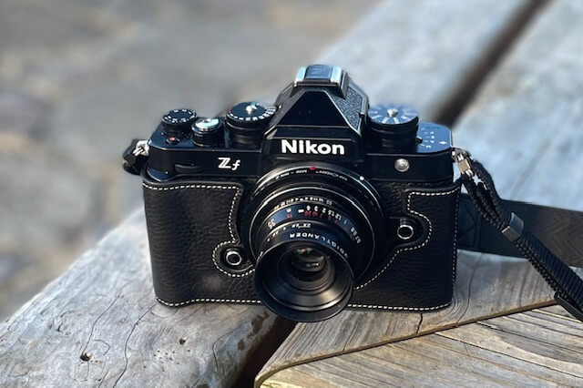 いろんなカメラより、いろんなレンズと一台のNikon Zf。｜記憶カメラ