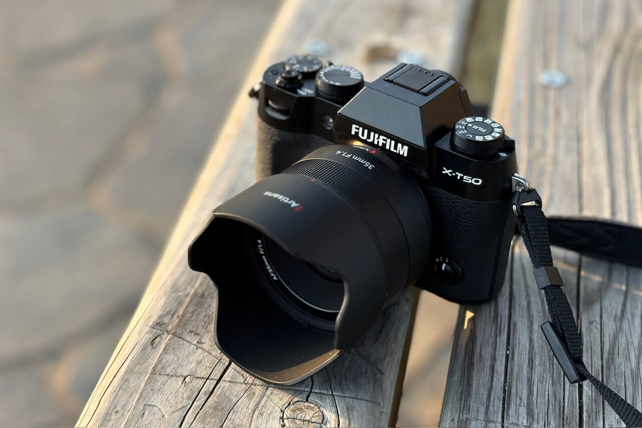 最近のレンズとしてはかなり個性的、7Artisans 35mm f1.4 AF Xマウント