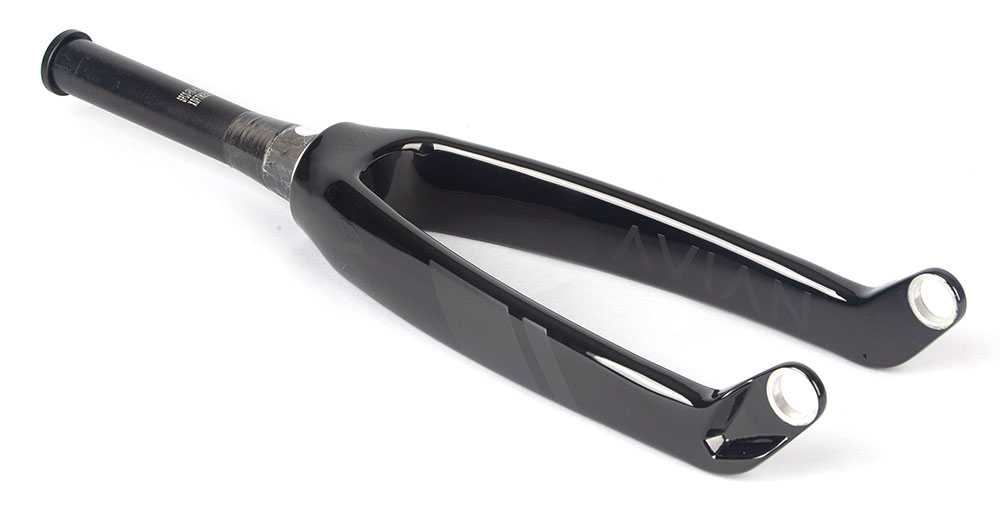 Avian Versus Tapered Carbon Fork 20mm dropout : Kickassbmx
