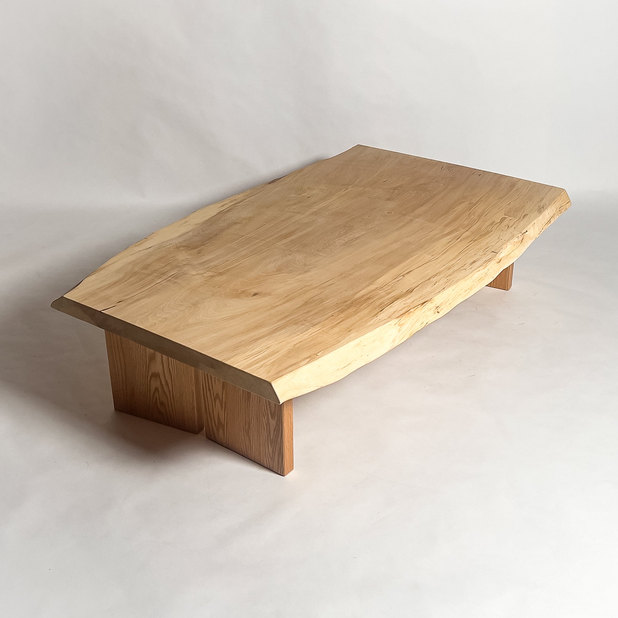 栃（とち）一枚板テーブル｜【公式】KIDO MEIMOKU（鬼童銘木