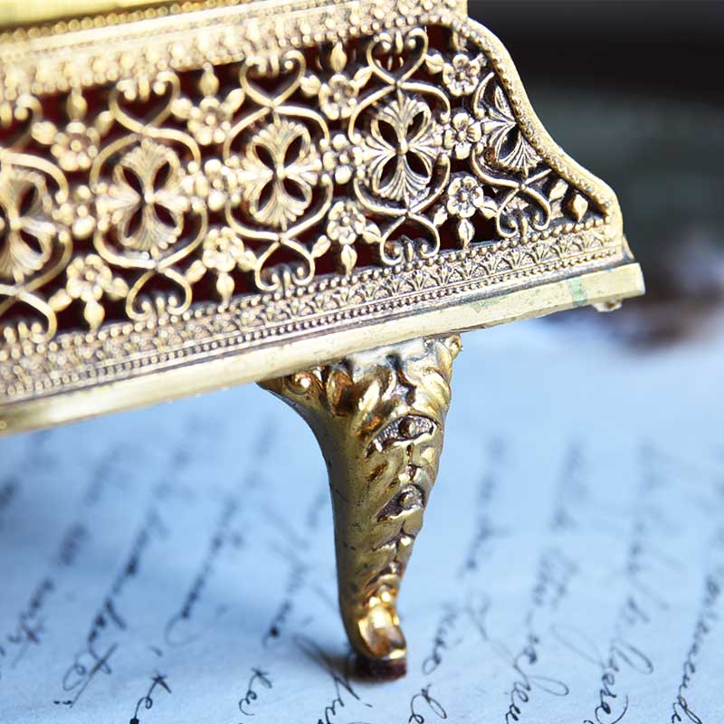 オルゴール付き ピアノモチーフジュエリーボックス /OBJ-128 – 神戸