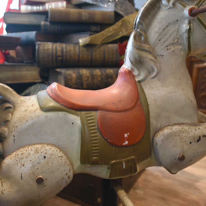 メリーゴーランド 木馬のオブジェ – 神戸アンティークウェアハウス