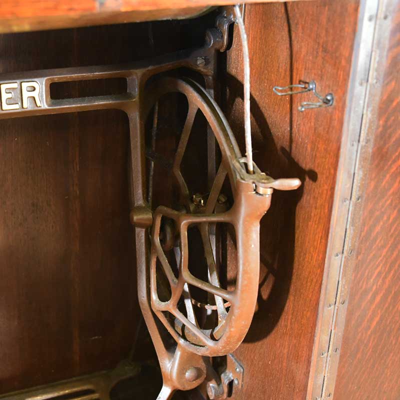 SINGER(シンガー) 足踏みミシン / SM-37B – 神戸アンティークウェアハウス