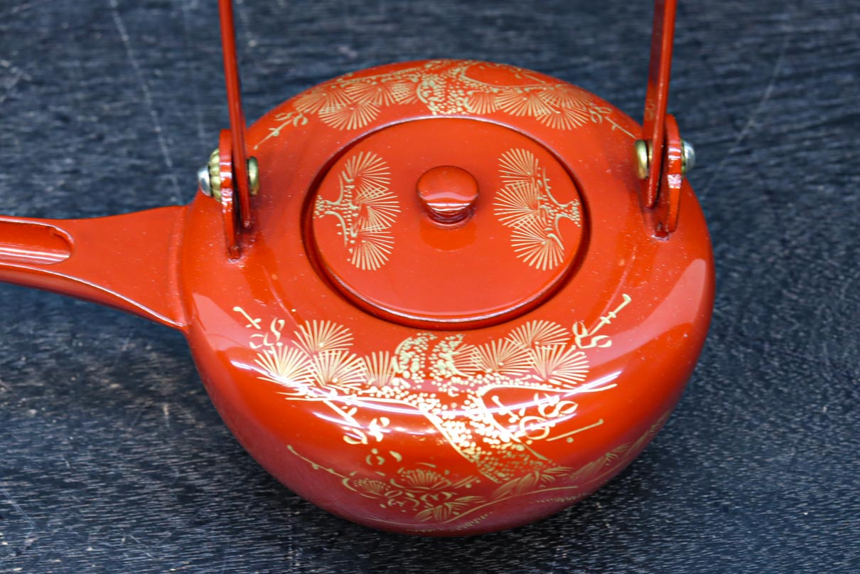 朱漆に黄金色が映える洗練されたお屠蘇セット DC8600 – 古福庵