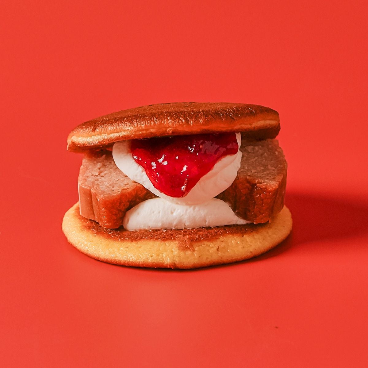 古都華苺のテリーヌどら焼き12個入り | どら焼きギフト専門店 KOTONOWA