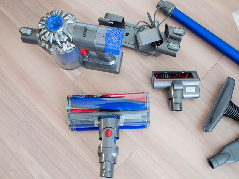 ダイソン掃除機の修理レポ。保証期間を過ぎてた！こんな症状の時は