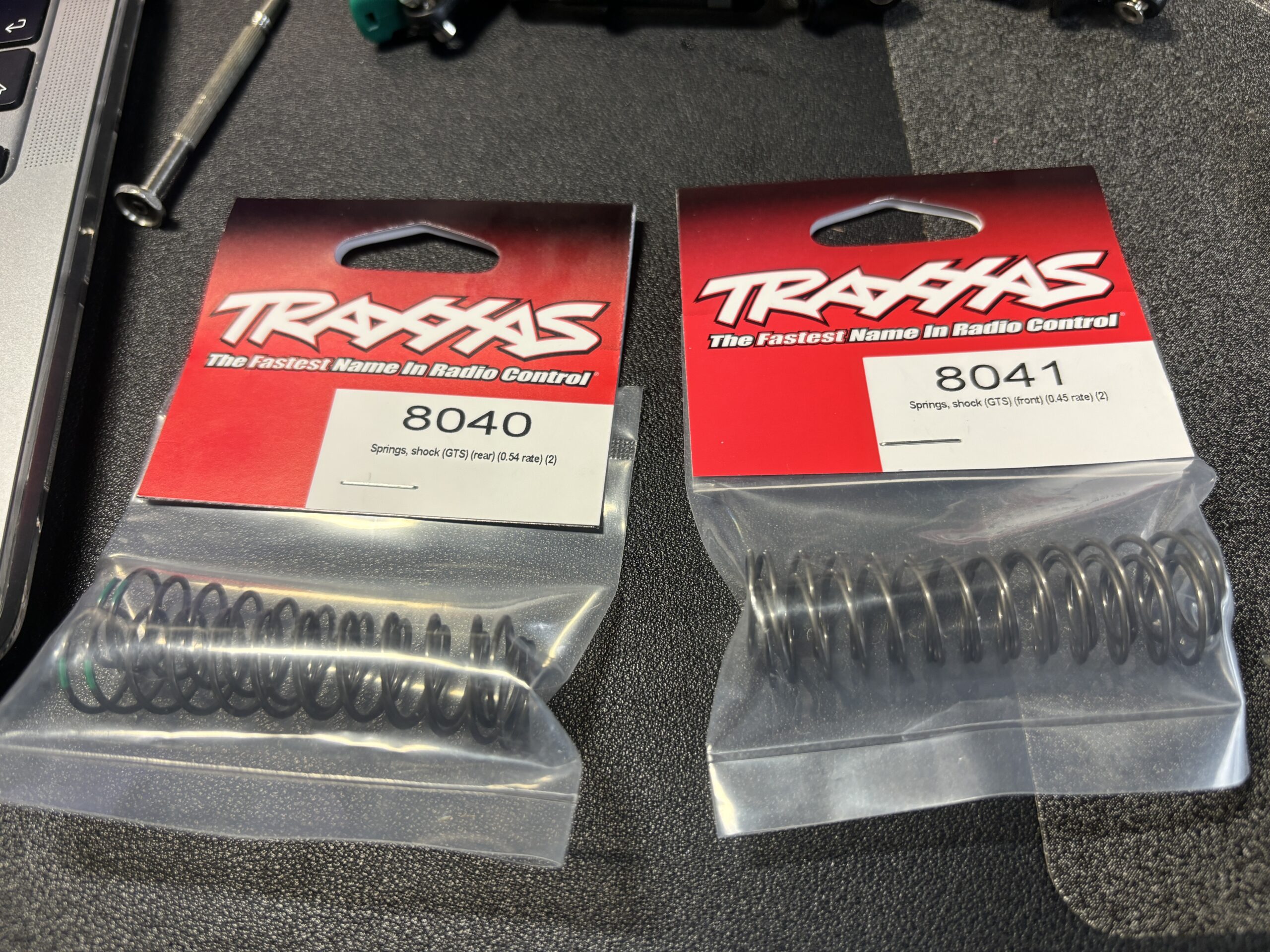 TRX4】純正サスペンションへ交換 -