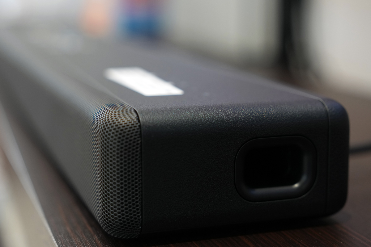 360立体音響を実現する 5.1.2ch サウンドバー「HT-A5000」と 3.1ch