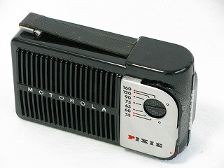 真空管ラジオⅢ 外国製ポータブル | 黒物家電館