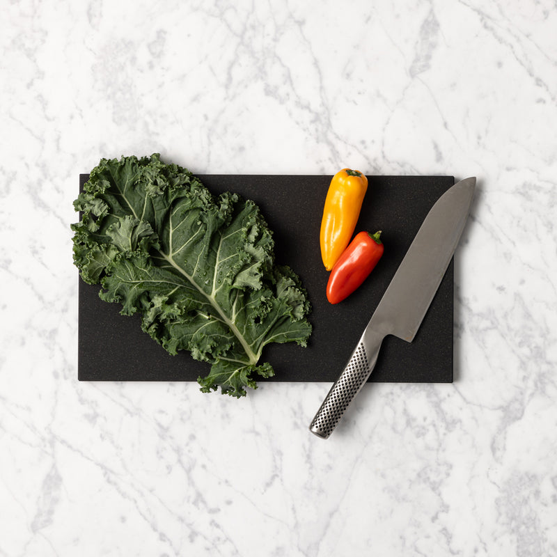 ONLINE限定】合成ゴムまな板 RUBBER Rubber プレミアム M 黒 箱入り