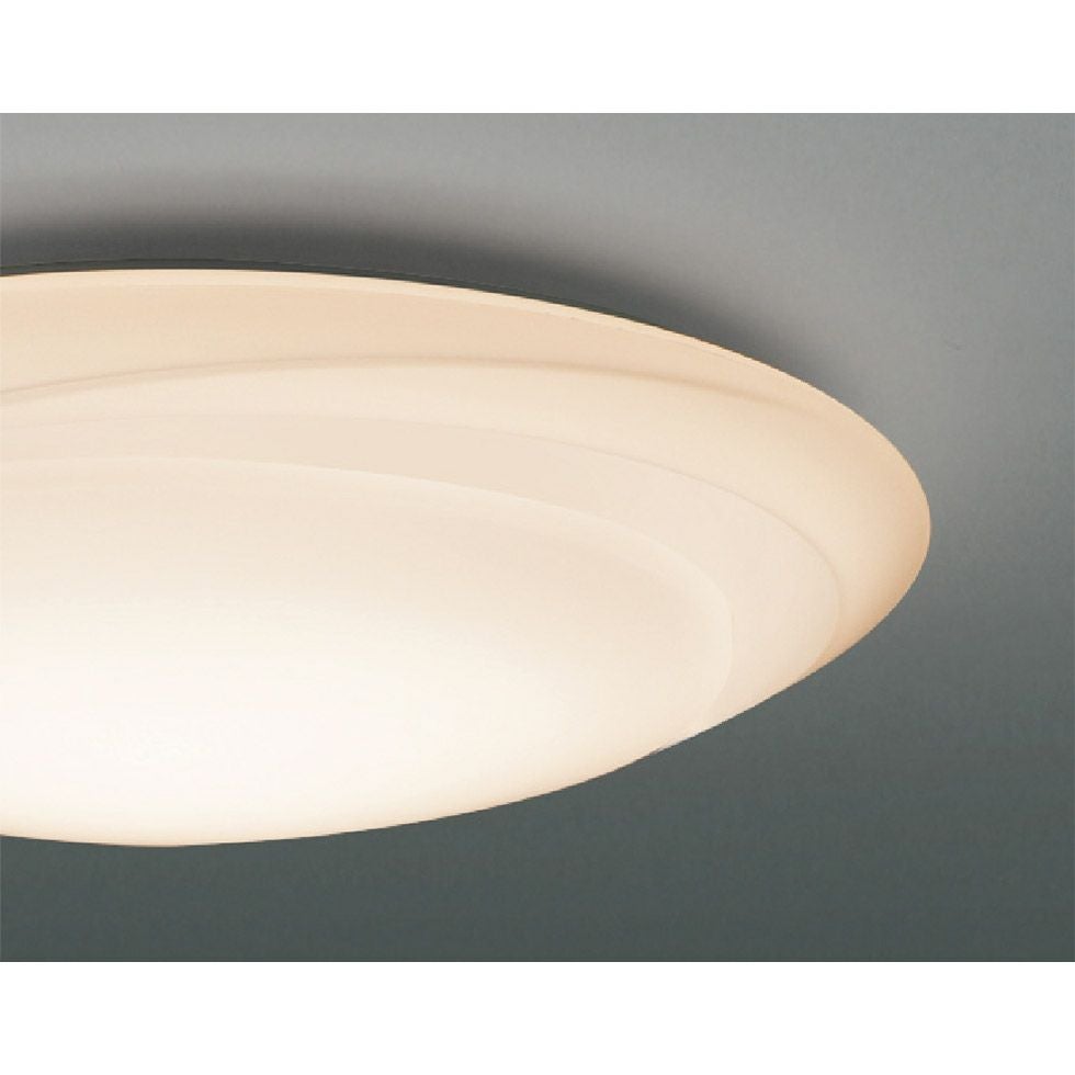 アシンメトリーデザインLEDシーリング～8畳用BH210801K | コイズミ