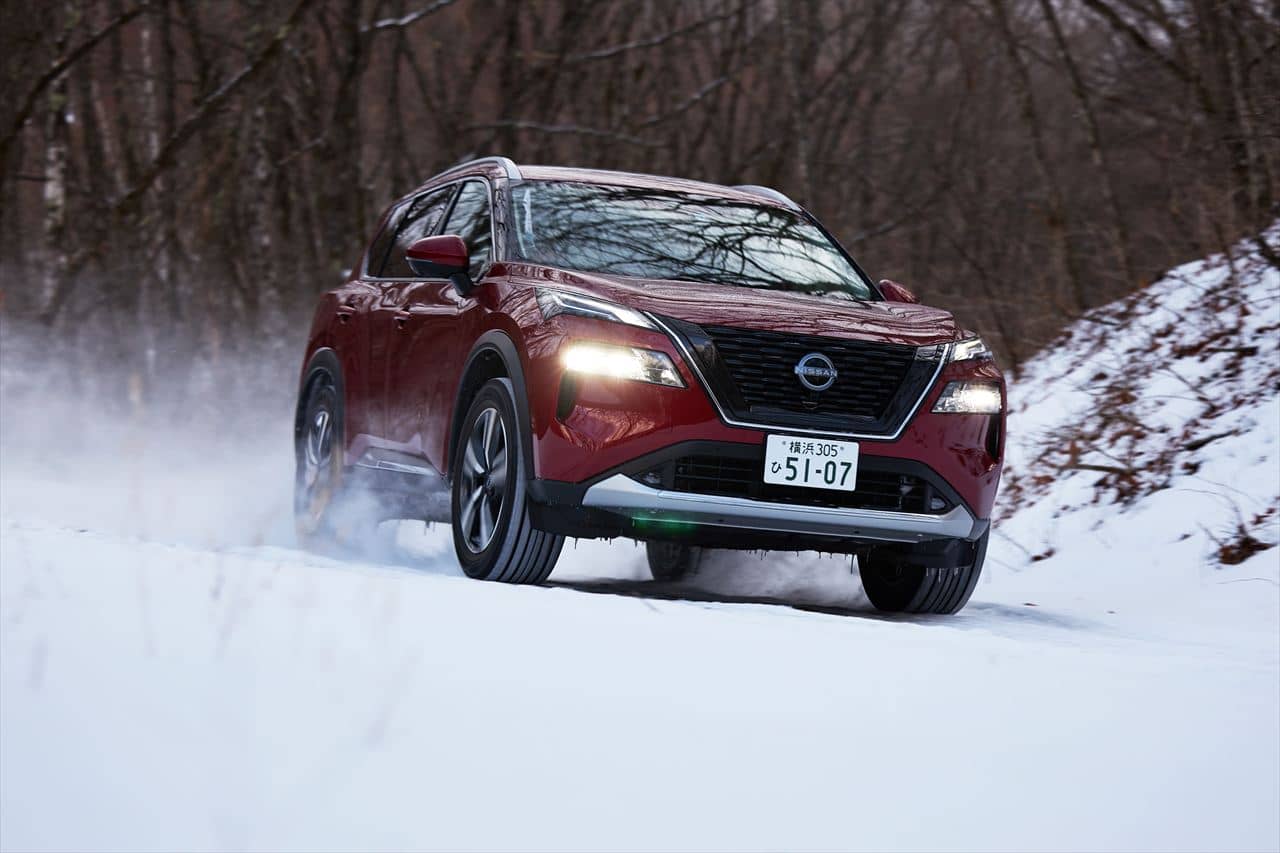 ル・ボラン×スキーグラフィック】愛車で挑む雪上レッスンと最新スキー