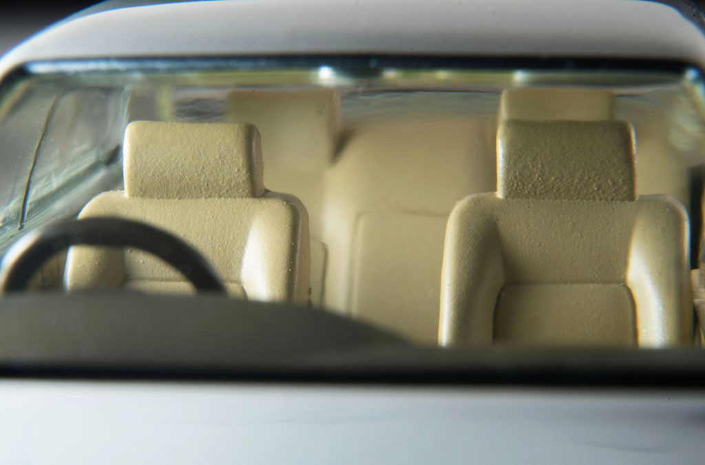 日本一有名な初代シーマ」がトミーテックからミニカーで登場！伊藤